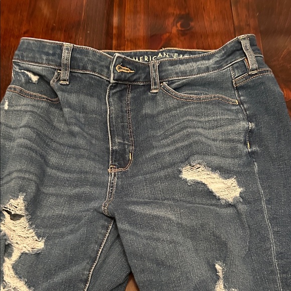 American Eagle Outfitters Blue Distressed Jeans - Picture 5 of 13